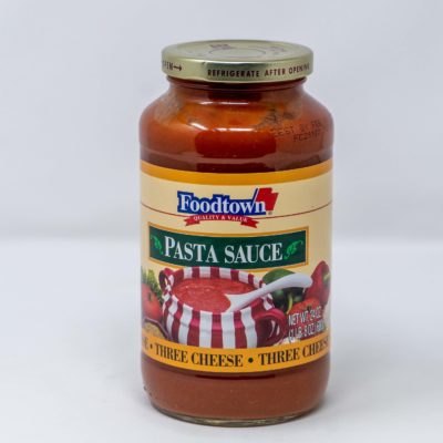 F/Town 3 Chees Past Sauce 680g