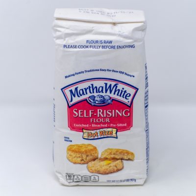 M/White Self Rising Flour 907g