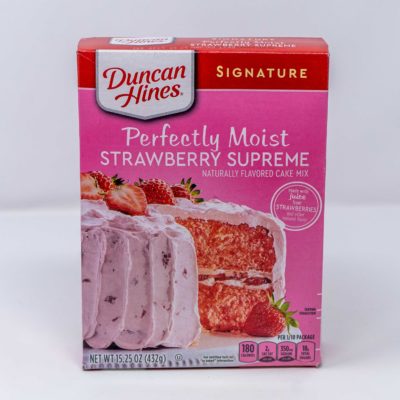 Dh  Strawb Suprm Cake Mix432g